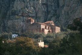 Parroquia de Santa María de las Peñas de Cabañas del Castillo
