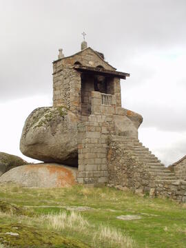 Parroquia de San Miguel Arcángel de Neila de San Miguel